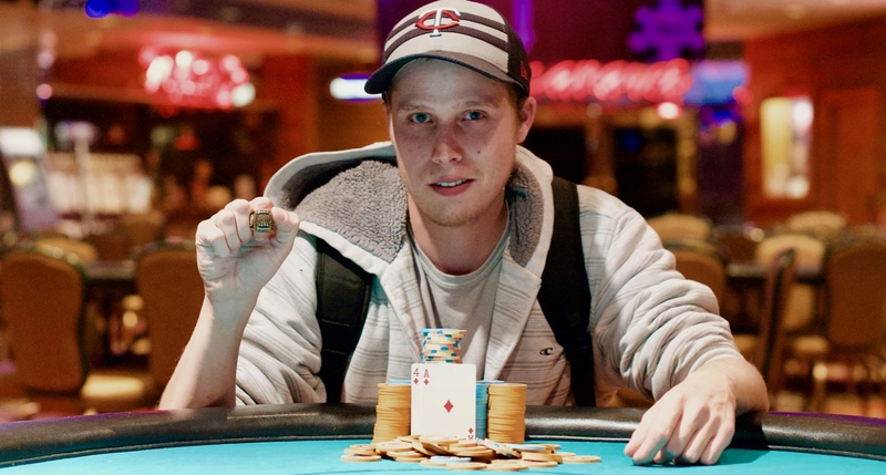 Ian 'APokerJoker2' Steinman Menang Seri Gelang Poker Seri Dunia Pertama Dalam Acara Pembekuan $ 400