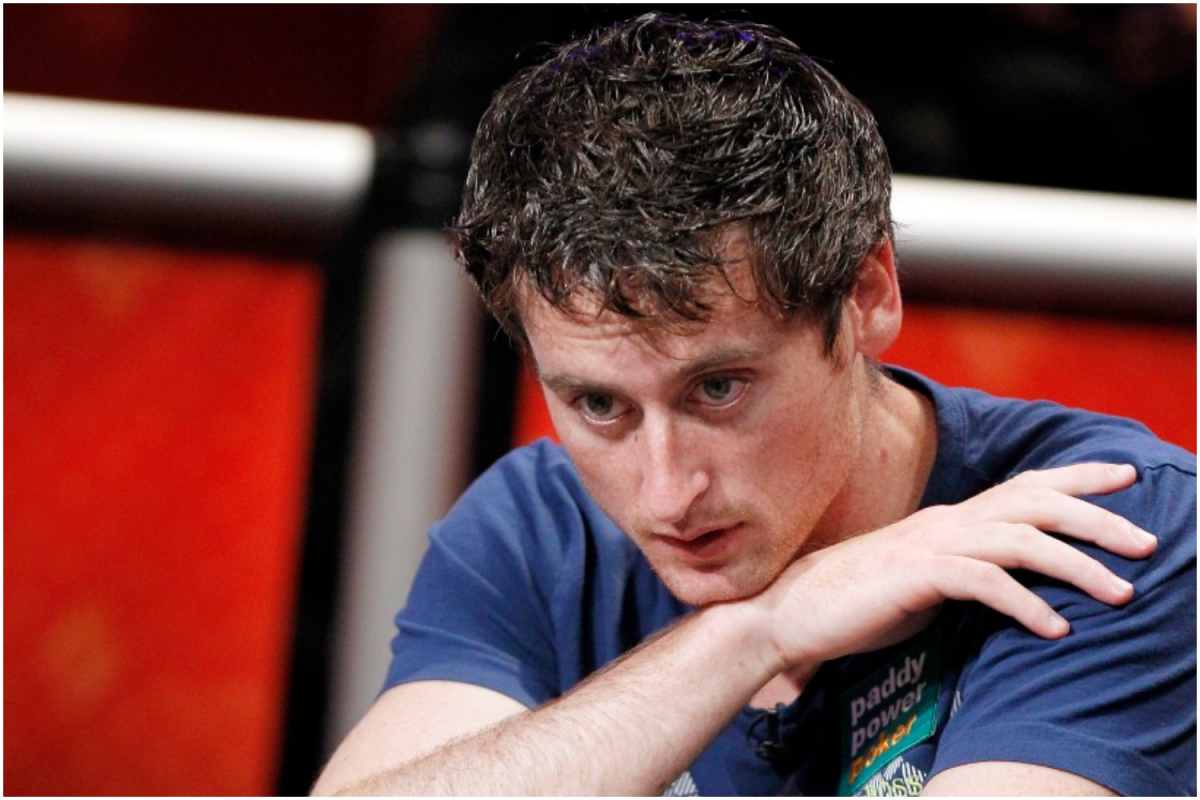 Pemain poker Irlandia meraup $ 100rb dan gelang emas World Series of Poker 22 tahun setelah ayah memenangkan gelar yang sama