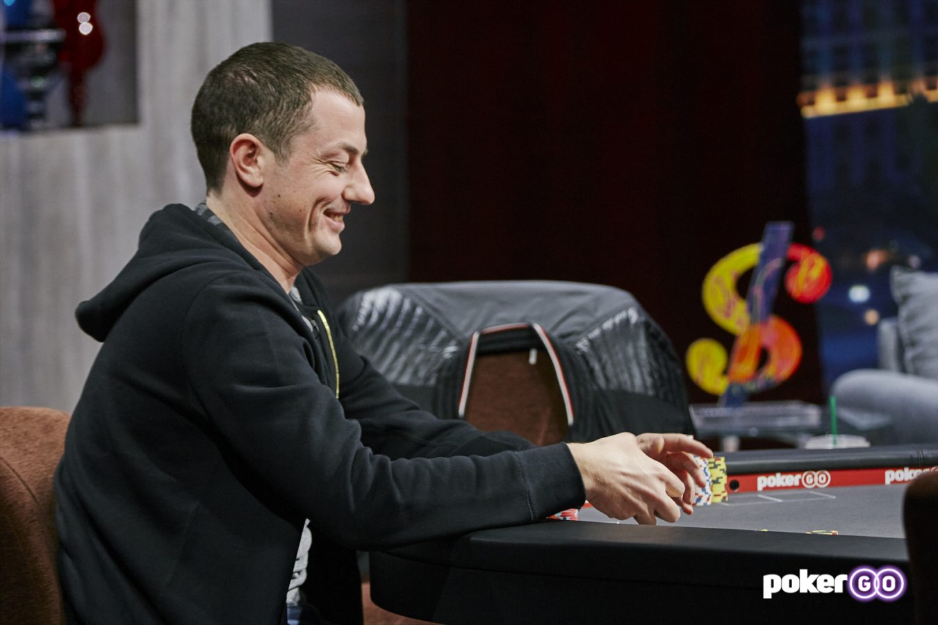 Taruhan Tinggi Poker S8 E14: Pemenang Penghargaan, Dwan & Andress Aktif di Season Finale