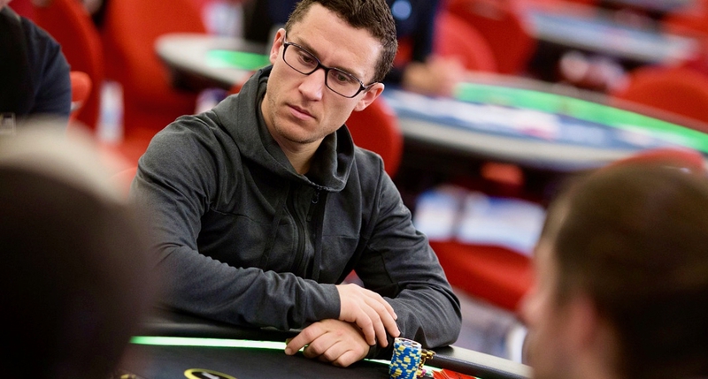 Daniel Dvoress Memenangkan Turnamen Poker High Roller Online seharga $ 394.852