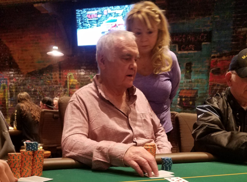 Pemenang Poker Legend & WSOP Bracelet Tommy Hufnagle Meninggal di 77