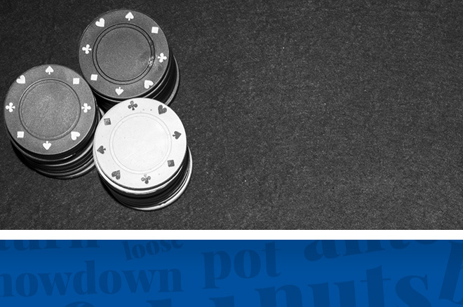 Panduan untuk Tombol Poker, Tirai, Ante, dan Straddle